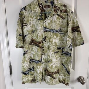 Green Casual Button Down Shirt with Tropical Print